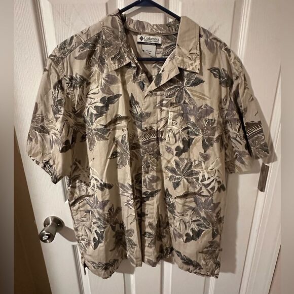 Columbia Men’s Short Sleeve Button Up Shirt Tropical Print - Large - Picture 1 of 7